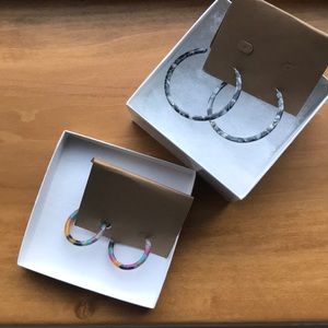 2 pairs hoop earrings NWB